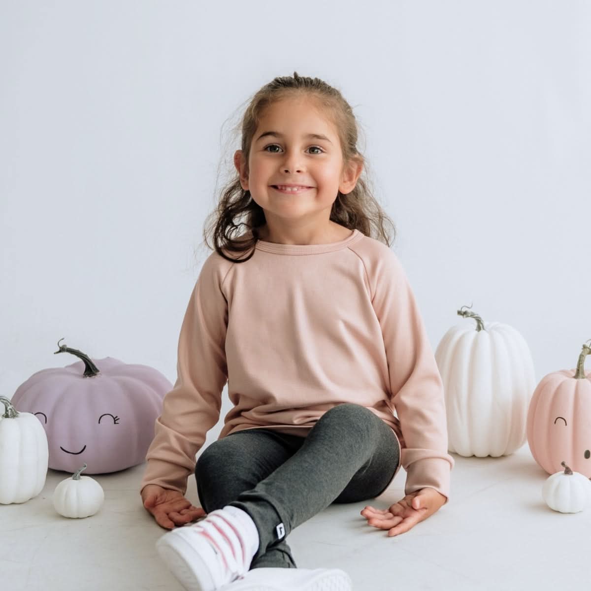 Baby/Kids' Bamboo Raglan Pullover | Doeskin - additional view