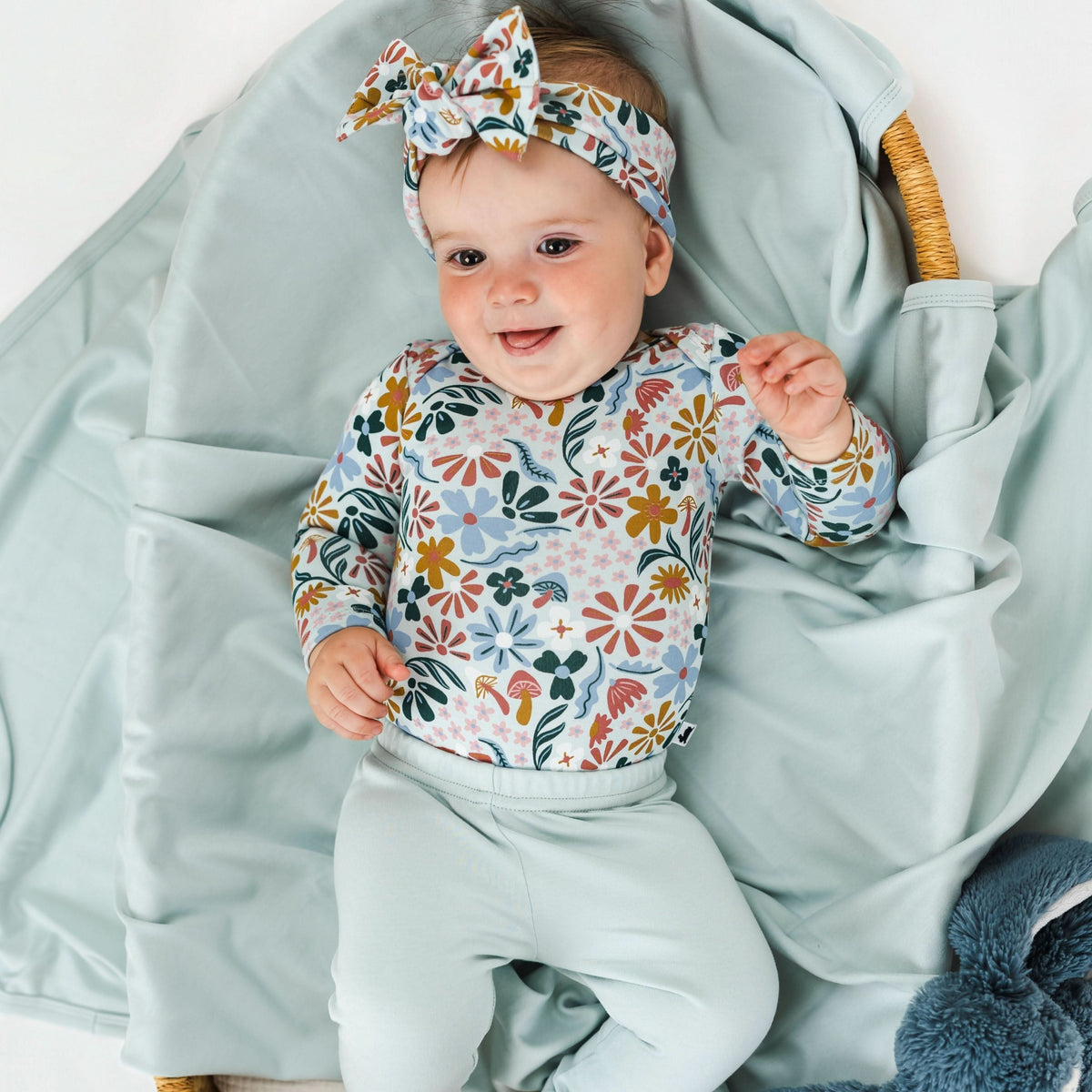 Baby Bamboo Long-Sleeve Bodysuit | Floating Floral