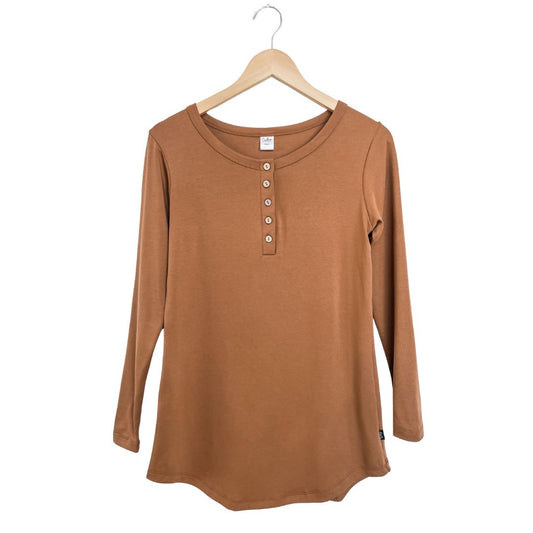 Comfort and Style Combined: Why You Need the Women's Henley in Caramel
