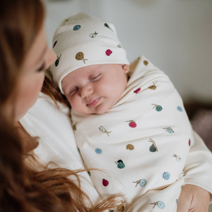 Bamboo Baby Capsule Gift Box - Ditsy Snails & Cream