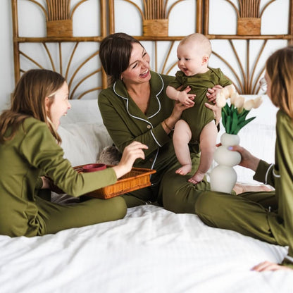 Ladies’ Bamboo Long Sleeve Button-Up Lounge Set | Palm Fronds