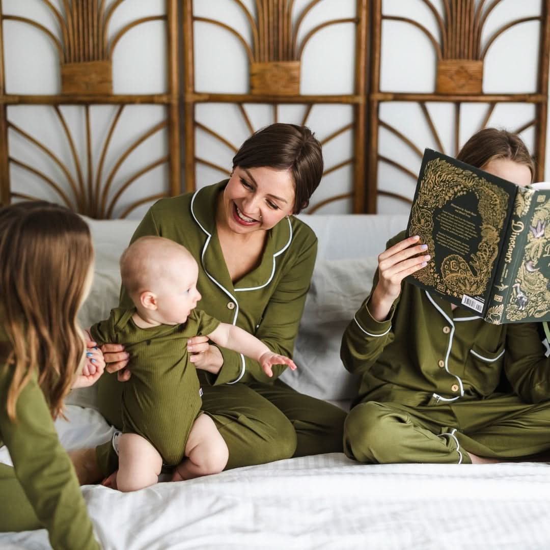 Ladies’ Bamboo Long Sleeve Button-Up Lounge Set | Palm Fronds