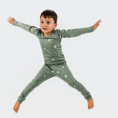 Kids' 2-Piece Bamboo Long Sleeve Snug-Fit Lounge Set | Outer Space