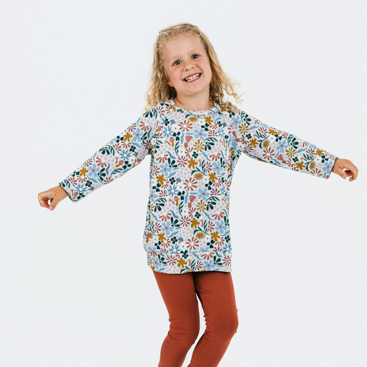 Youth Bamboo All-Over Print Pullover | Floating Floral