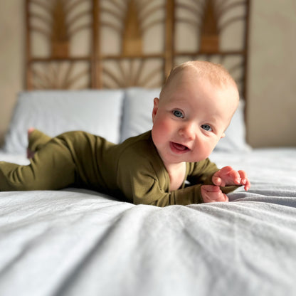 Bamboo Baby Zipper Footed Bodysuit | Olive