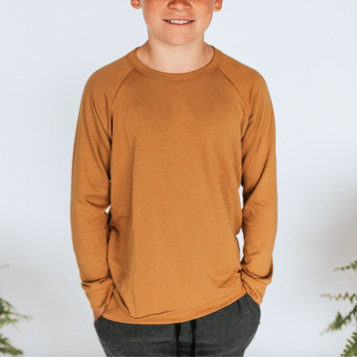 Youth Bamboo Raglan Pullover | Umber