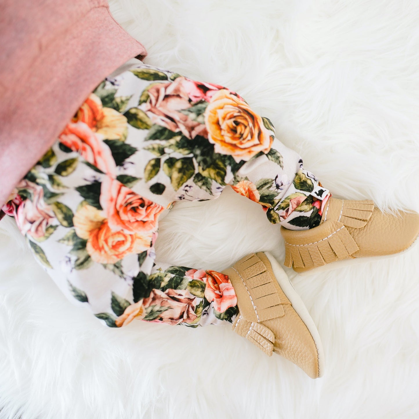 Floral Leggings, Flatforms and a Bajillion Babies - THE STYLING