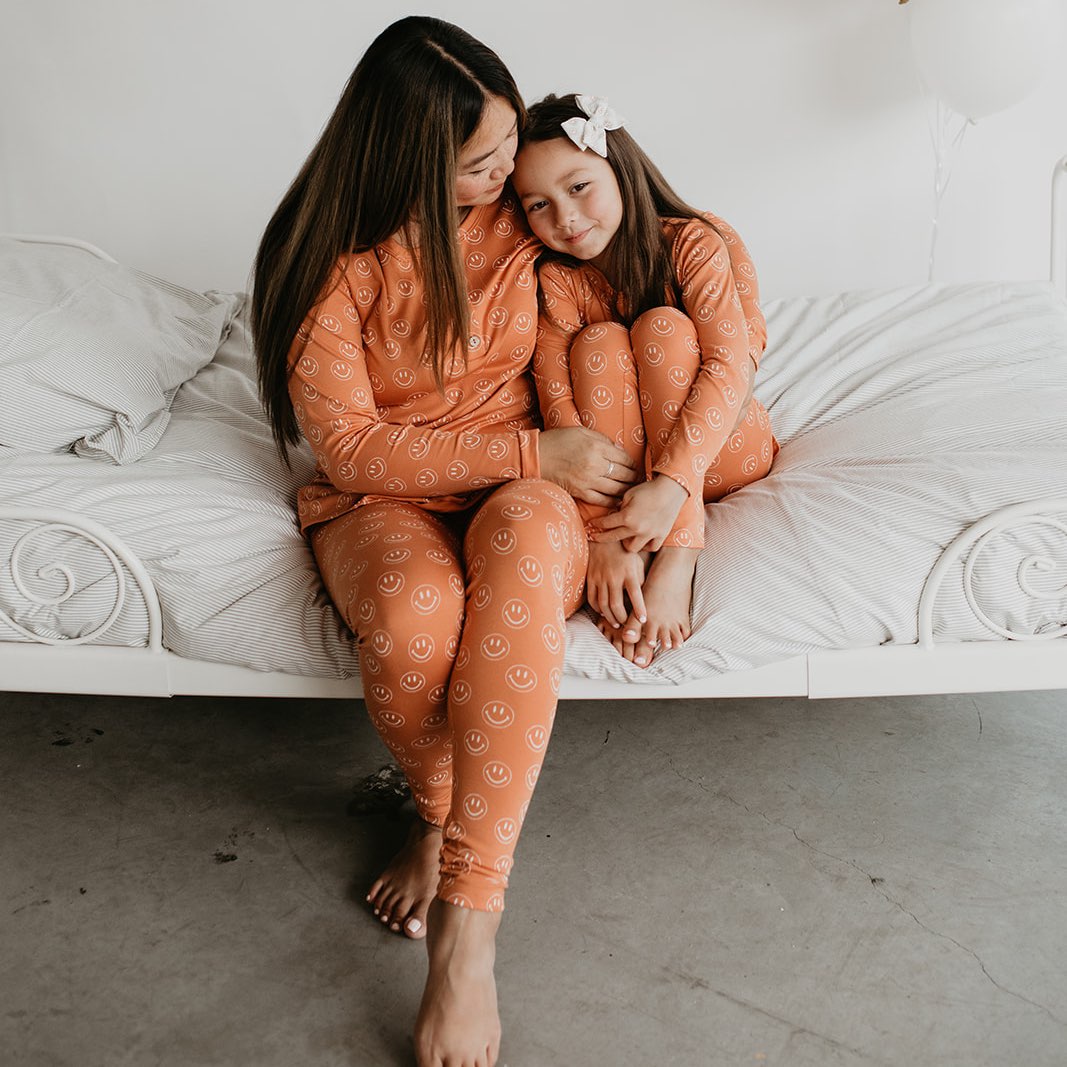 Women’s Long Sleeve Pajama Set | Orange Smilies Bamboo/cotton 5